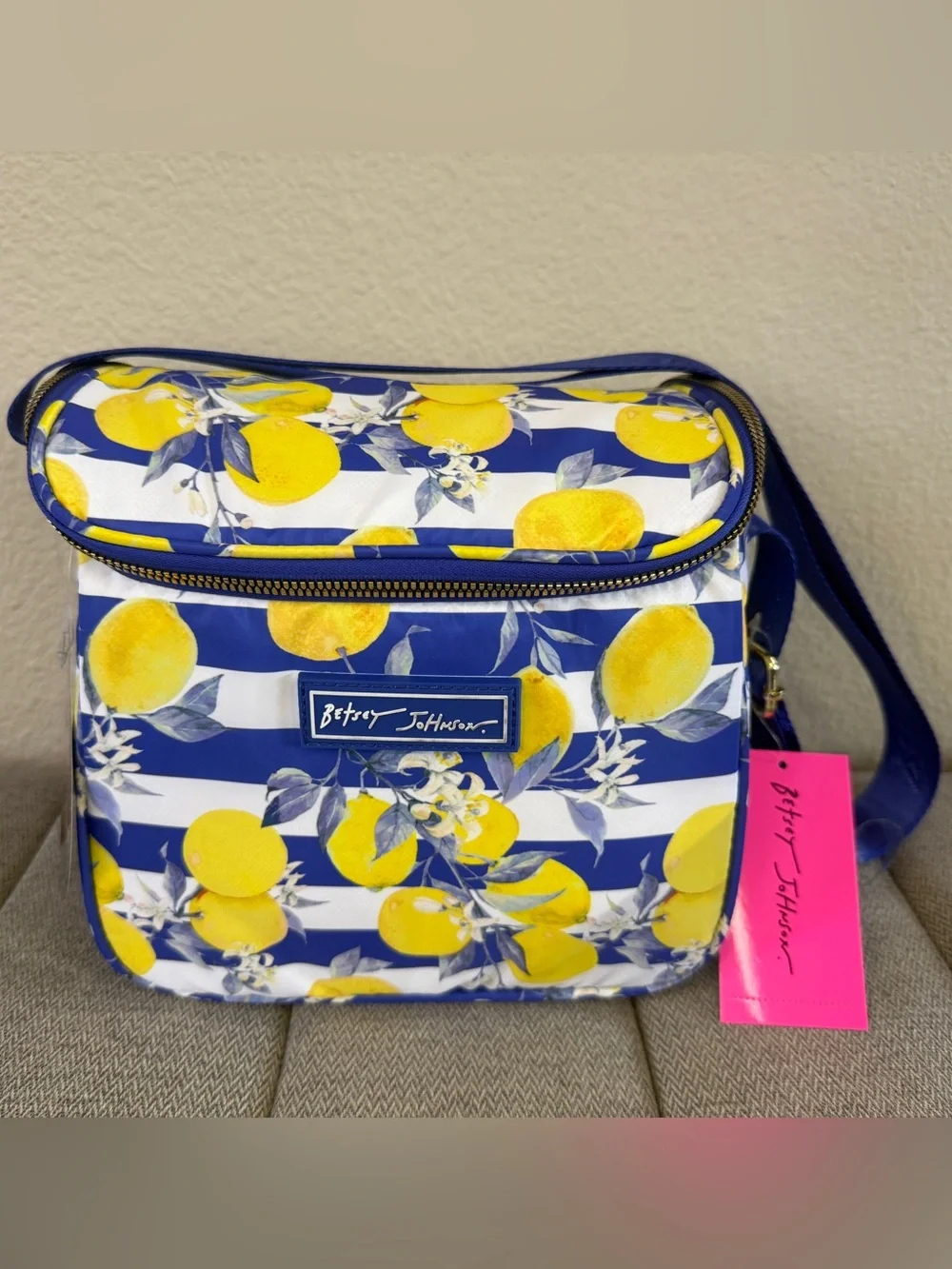 Betsey Johnson Insulted Lunch Tote, Lemon Print - Picture 2 of 15